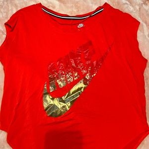 Womens over sized Nike shirt
